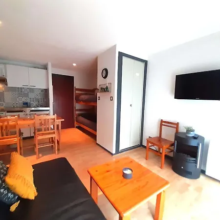 Apartament T2 Avec Terrasse Et Parking A - Fr-1-457-353