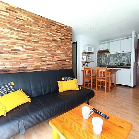 T2 Avec Terrasse Et Parking A - Fr-1-457-353